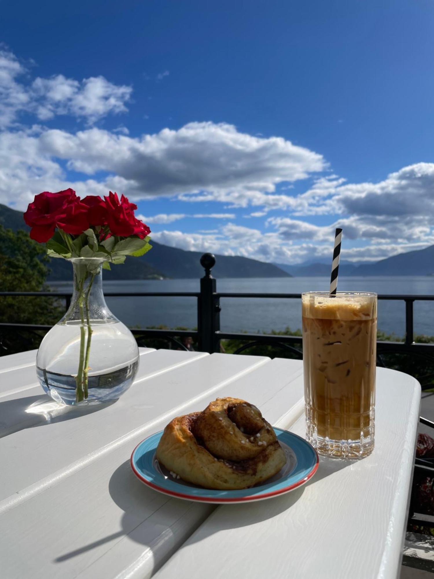 Balestrand Hotel Exterior photo